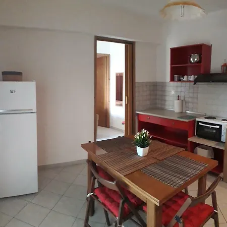 Elena Rooms-apartments Lejlighedshotel