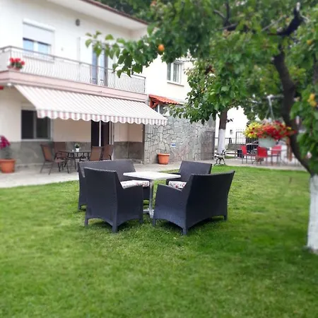 Elena Rooms-apartments 4* Asproválta