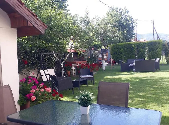 Elena Rooms-apartments Appart hôtel 4*