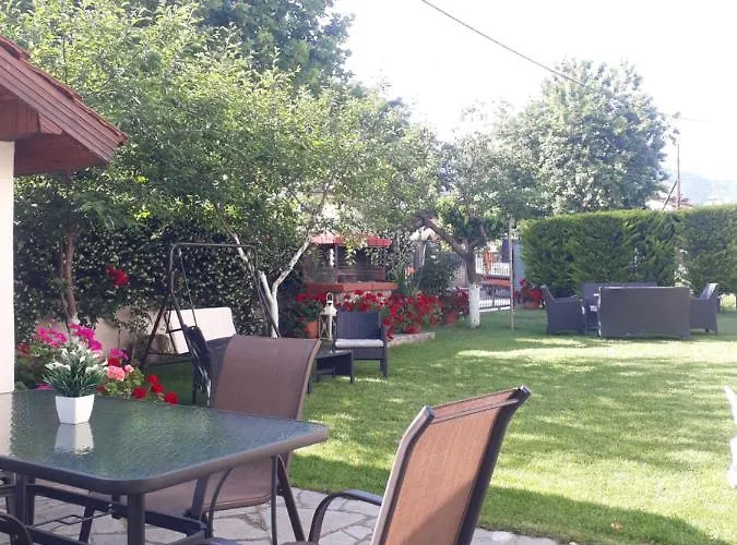 Appart hôtel Elena Rooms-apartments 4*