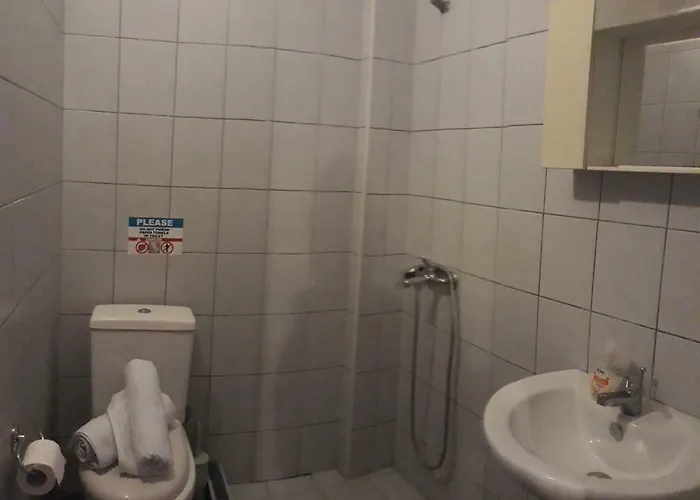 Elena Rooms-apartments Appart hôtel 4*