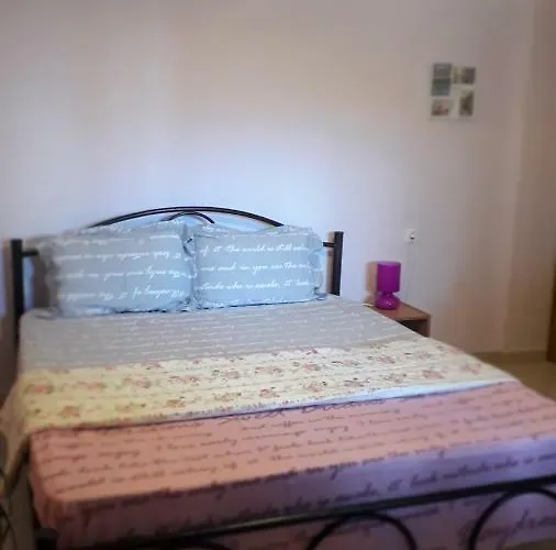 Elena Rooms-apartments 4*