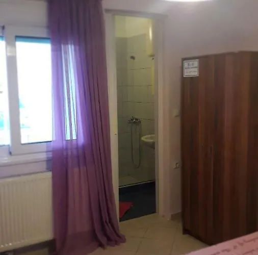 Elena Rooms-apartments