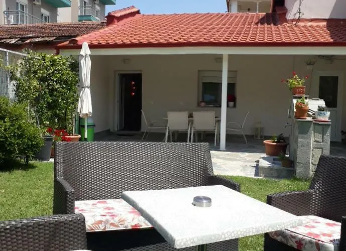 Elena Rooms-apartments Asprovalta