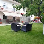 Elena Rooms-apartments 4* אספרובלטה