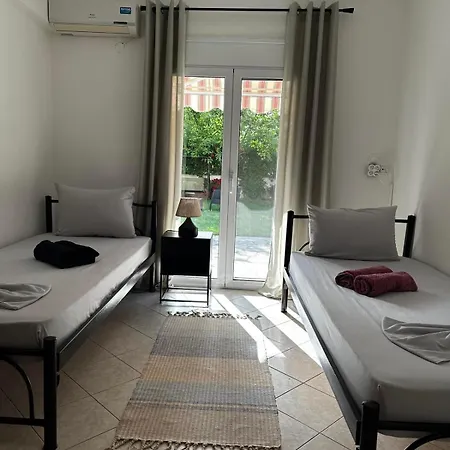 Elena Rooms-apartments 4* 아스프로발타