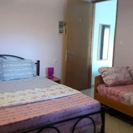 Elena Rooms-apartments