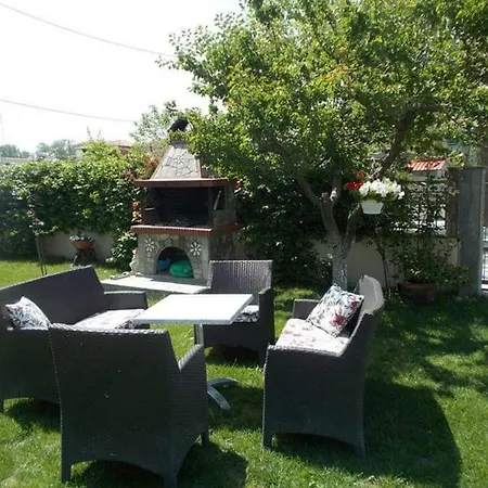 Elena Rooms-apartments 아파트호텔