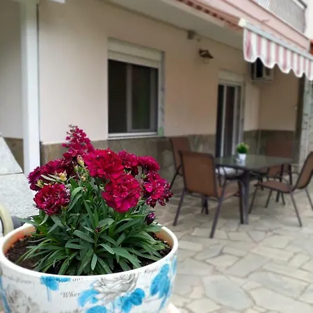 Elena Rooms-apartments