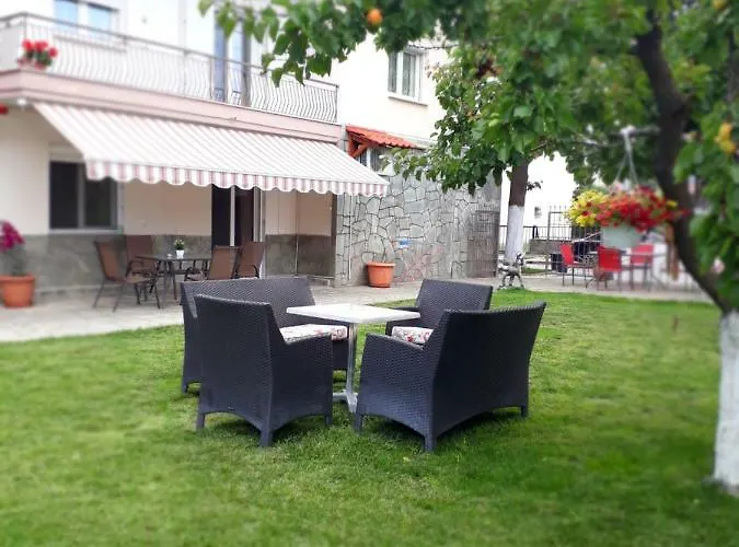 Elena Rooms-apartments 4* Аспровальта